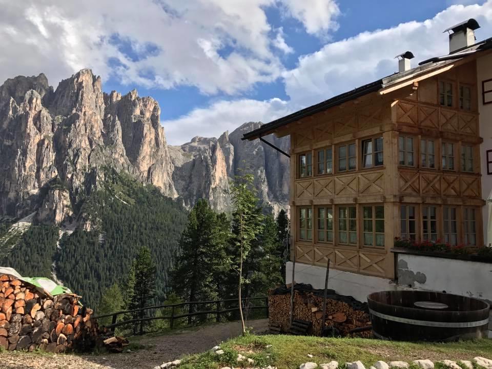 Hotel Rifugio Negritella Pozza di Fassa Exterior foto